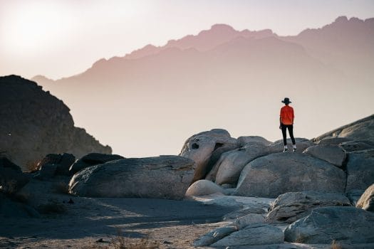 11 consejos de seguridad importantes para el viajero solitario