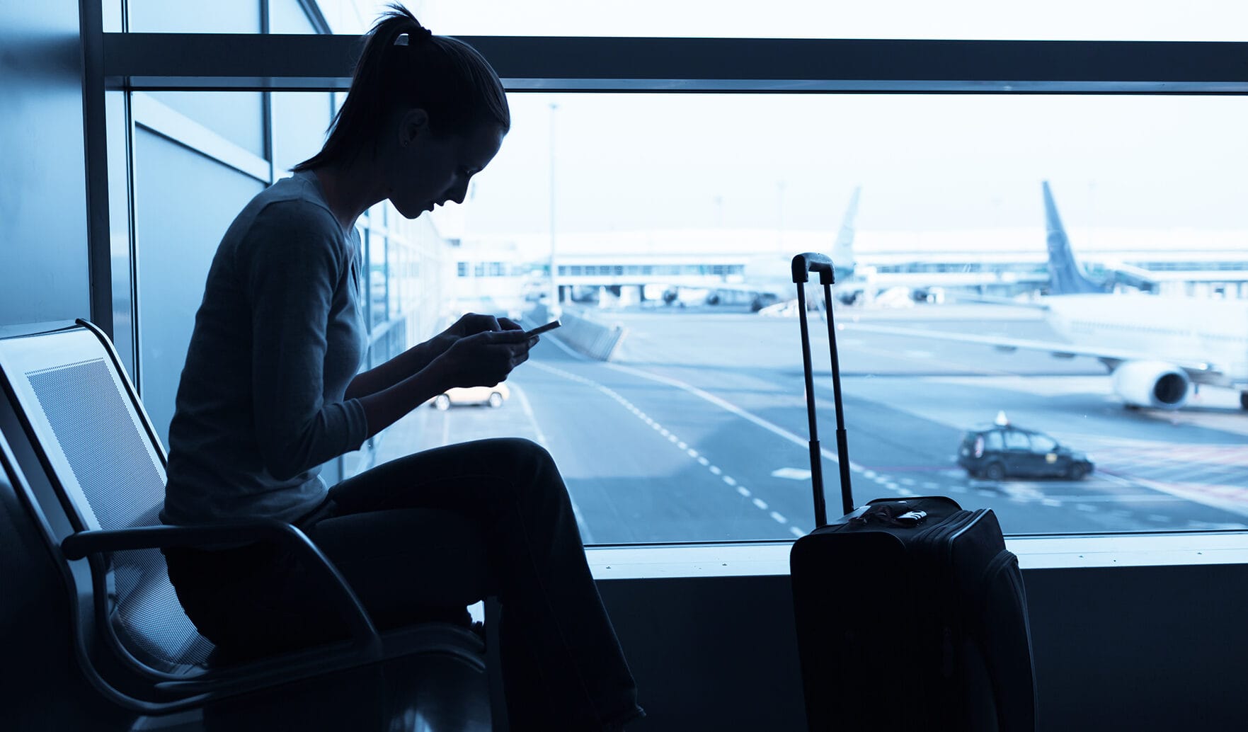 mantener seguros los objetos de valor mientras viajas